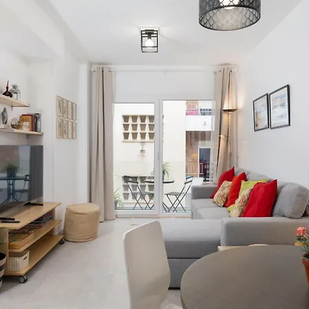 Urban Stylish - Comfort & Relax Apartment